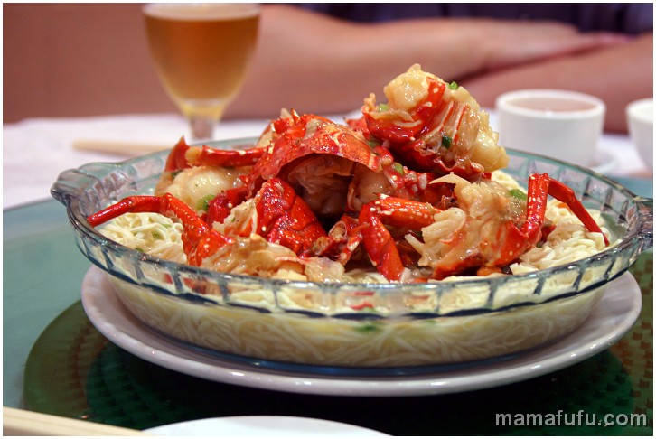 lobster over noodle.JPG - a sai kung seafood place, hong kong, china